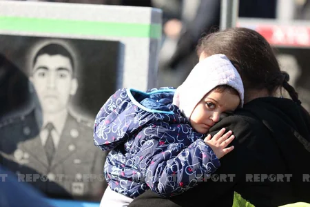 Zəfəri bəxş edənlər