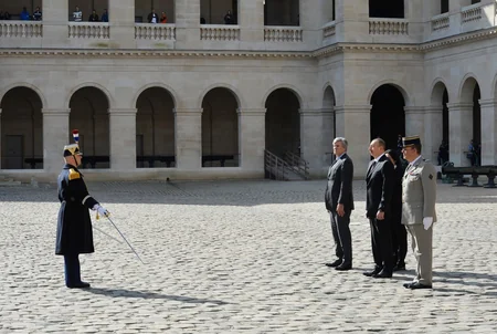Official welcome ceremony was held for President Ilham Aliyev in Paris