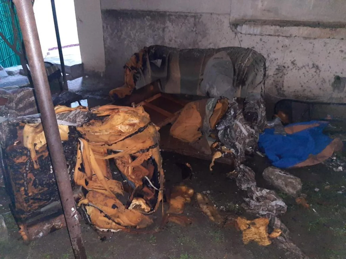 Bakıda yaşayış binasında partlayış olub, xəsarət alan var