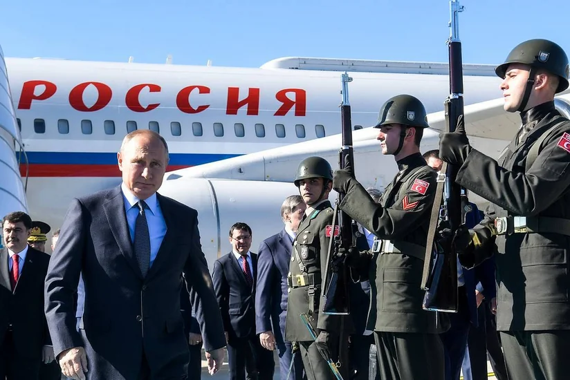 Путин прибыл в Стамбул