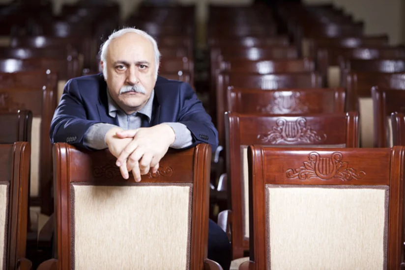 Xalq artisti 63 yaşını qeyd edir