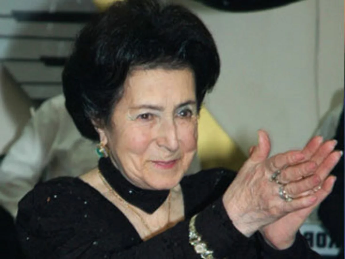 Xalq artisti Xumar Zülfüqarova vəfat edib