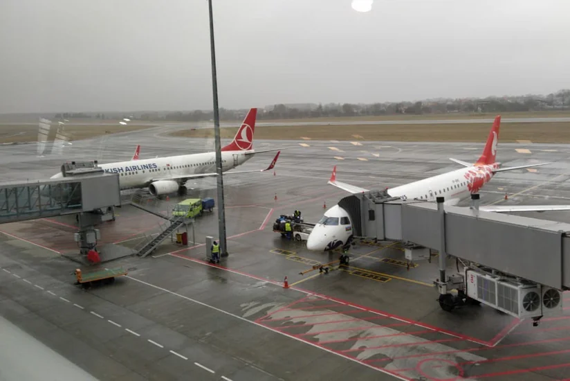 “Buta Airways”in Lvov-Bakı reysi gecikib