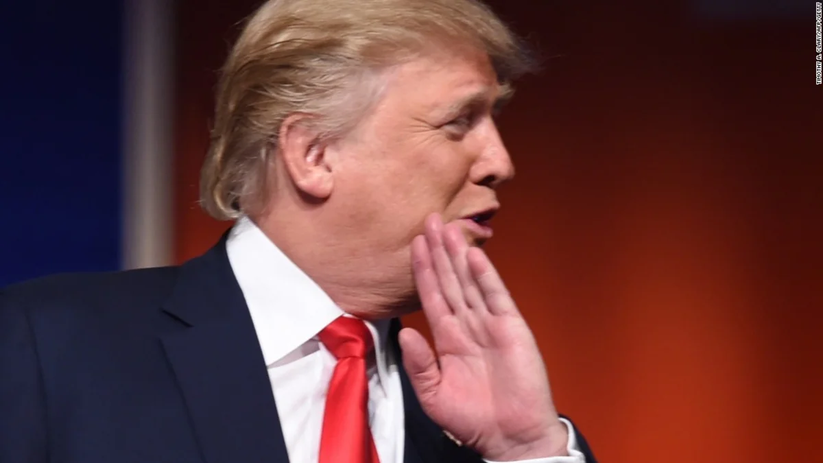 Tramp Twitterdə Tereza Mey əvəzinə sıravi vətəndaşa müraciət edib