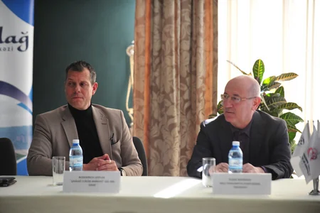 Şahdağ Turizm Mərkəzi ilə Milli Paralimpiya Komitəsi arasında memorandum imzalandı