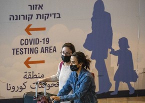Israel closes borders to all foreigners over Omicron variant