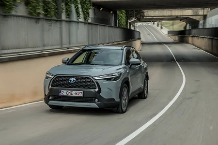 Qarşılayın! Yepyeni Toyota Corolla Cross