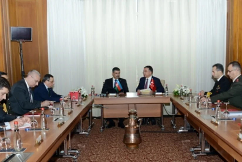 ​Azərbaycan və Türkiyə müdafiə nazirlərinin görüşü keçirilib