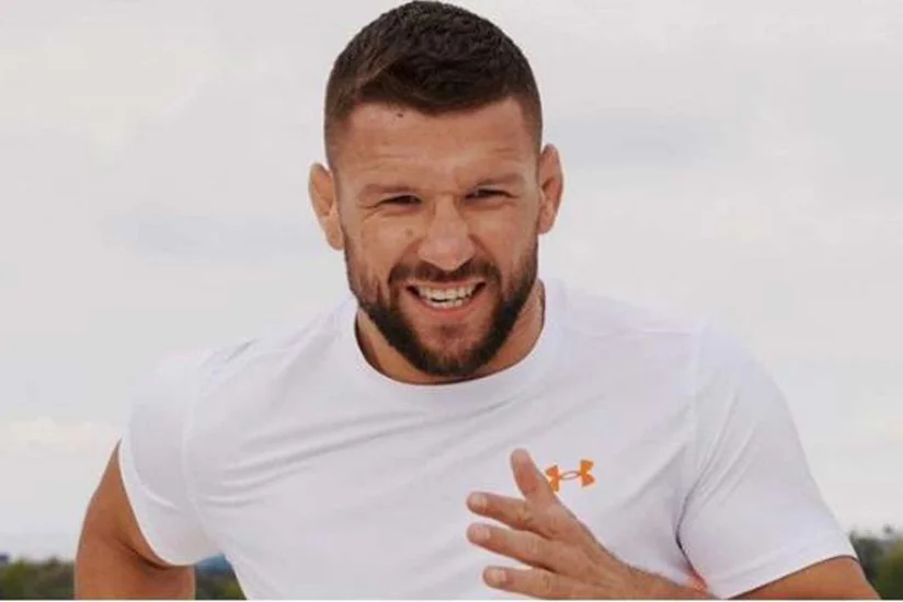 Polşalı döyüşçü Rafael Fiziyevi duelə çağırıb