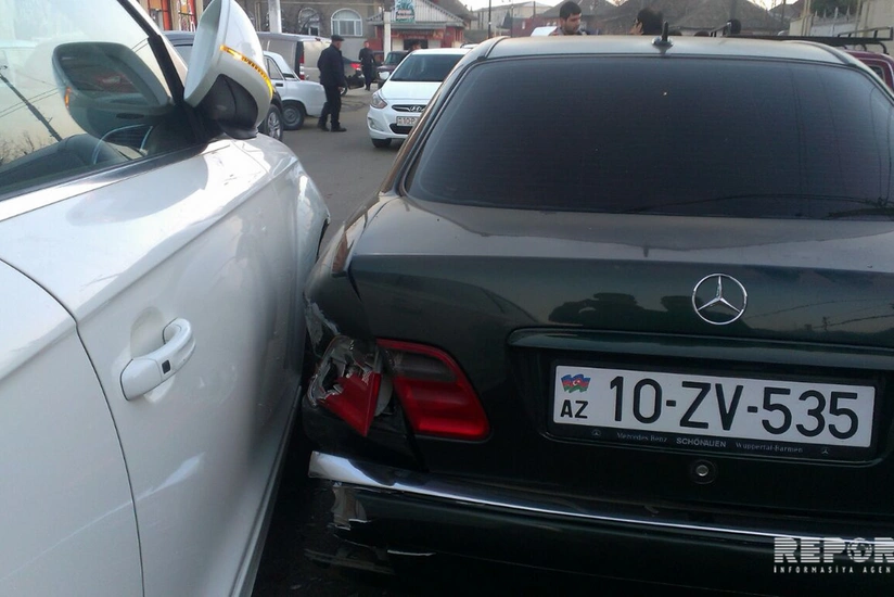 Lənkəranda zəncirvari qəza baş verib, avtomobillərə ciddi ziyan dəyib - FOTO