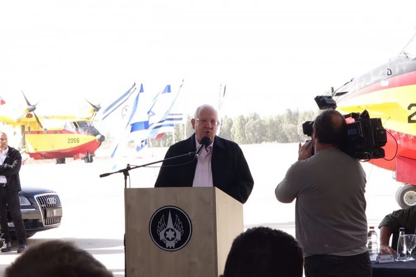 Президент Израиля поблагодарил сотрудников МЧС Азербайджана за помощь в тушении пожаров - ФОТО