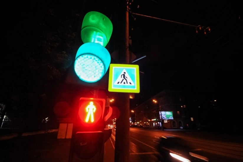 Bakıda avtomobil 42 yaşlı qadını vurub