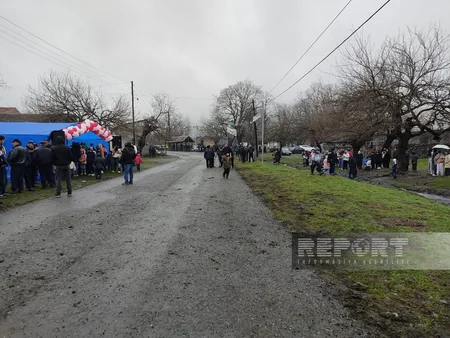 Qaxın Əmbərçay kəndində Novruz şənliklərində at yarışları keçirilib