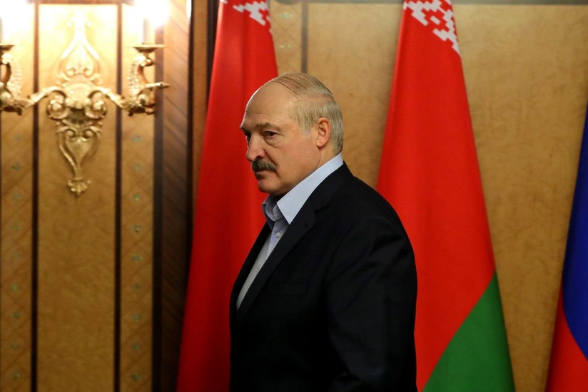 Lukashenko leaves for Russia