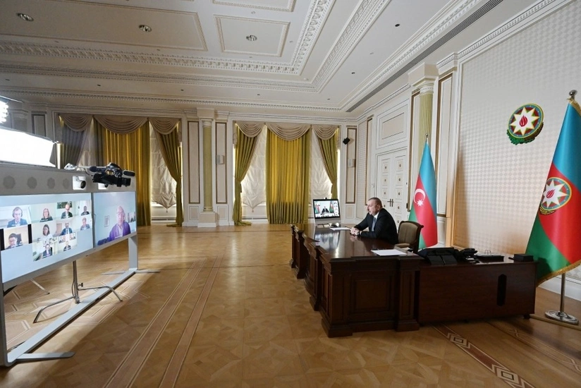 Ilham Aliyev and EBRD President hold videoconference