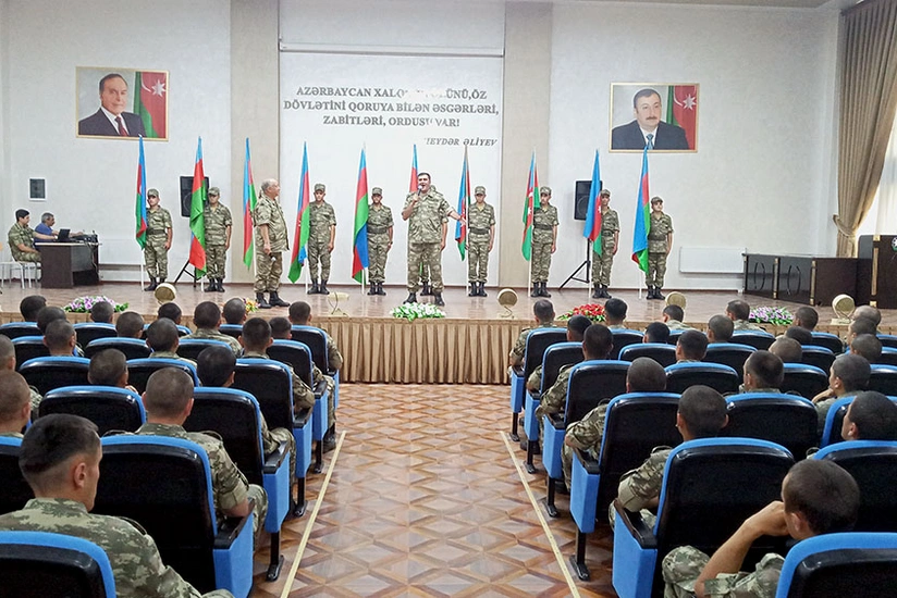 Müdafiə Nazirliyi təhsil müəssisələrində tədbirlər keçirib