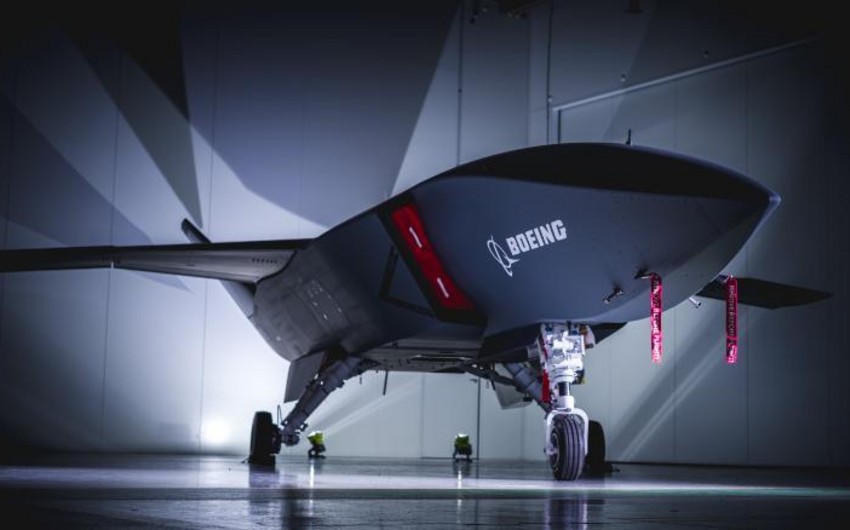 “Boeing” süni zəkalı pilotsuz hərbi təyyarəsini təqdim edib