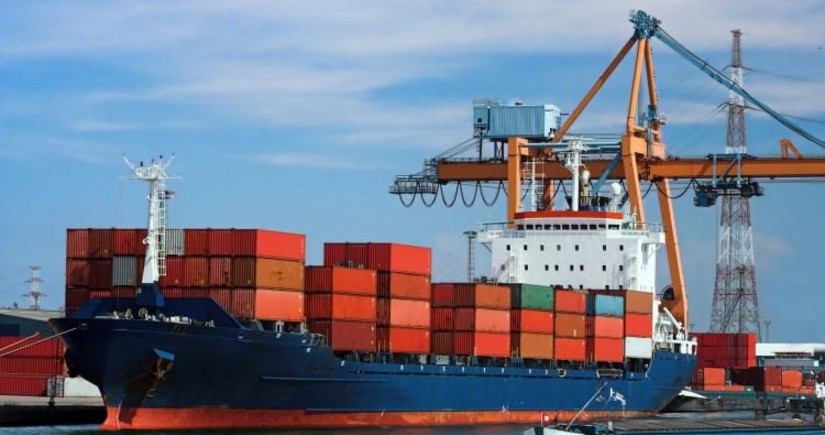 Azərbaycanda dəniz nəqliyyatı ilə yük daşımaları 12 %-dən çox artıb