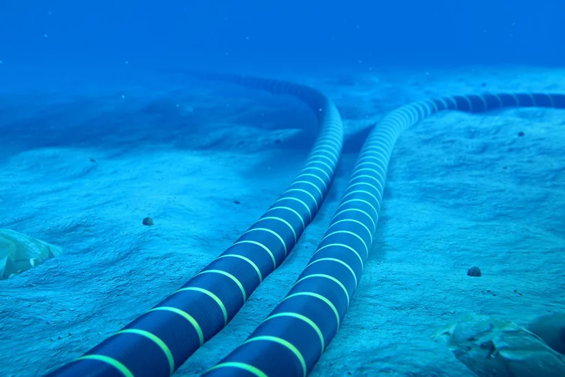 Azərbaycan və Qazaxıstanın Xəzərin dibi ilə fiber-optik kabel xəttinin çəkilişinə yatırdığı investisiyaların həcmi açıqlanıb
