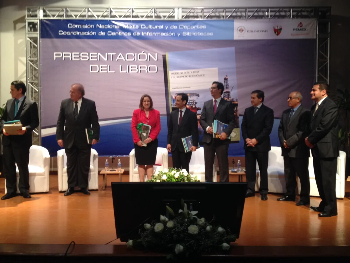 Book on Azerbaijani oil presented in Mexico