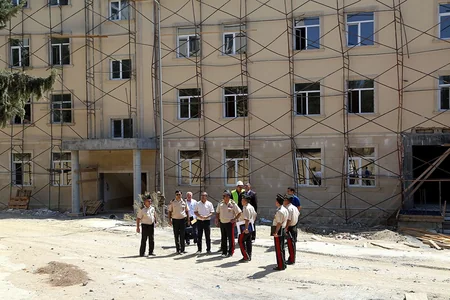 Zakir Hasanov checked major construction work being carried out at Military Lyceum