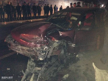 Bakıda kobud qayda pozan sürücü 4 avtomobilin toqquşmasına səbəb olub, xəsarət alanlar var - FOTO