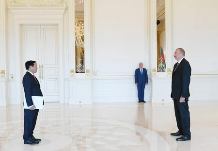 Prezident İlham Əliyev üç ölkənin yeni səfirinin etimadnaməsini qəbul edib - YENİLƏNİB-2