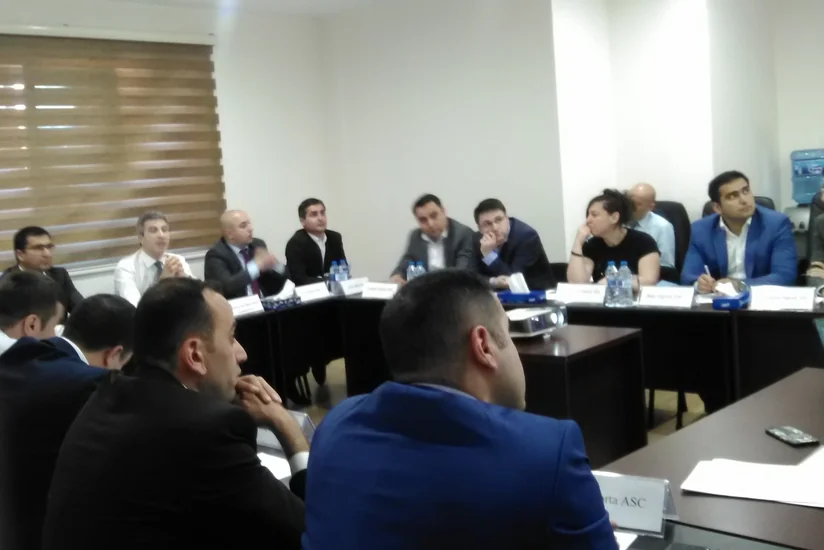 Azərbaycan sığortaçıları “İnvestisiya qaydaları”nı müzakirə ediblər