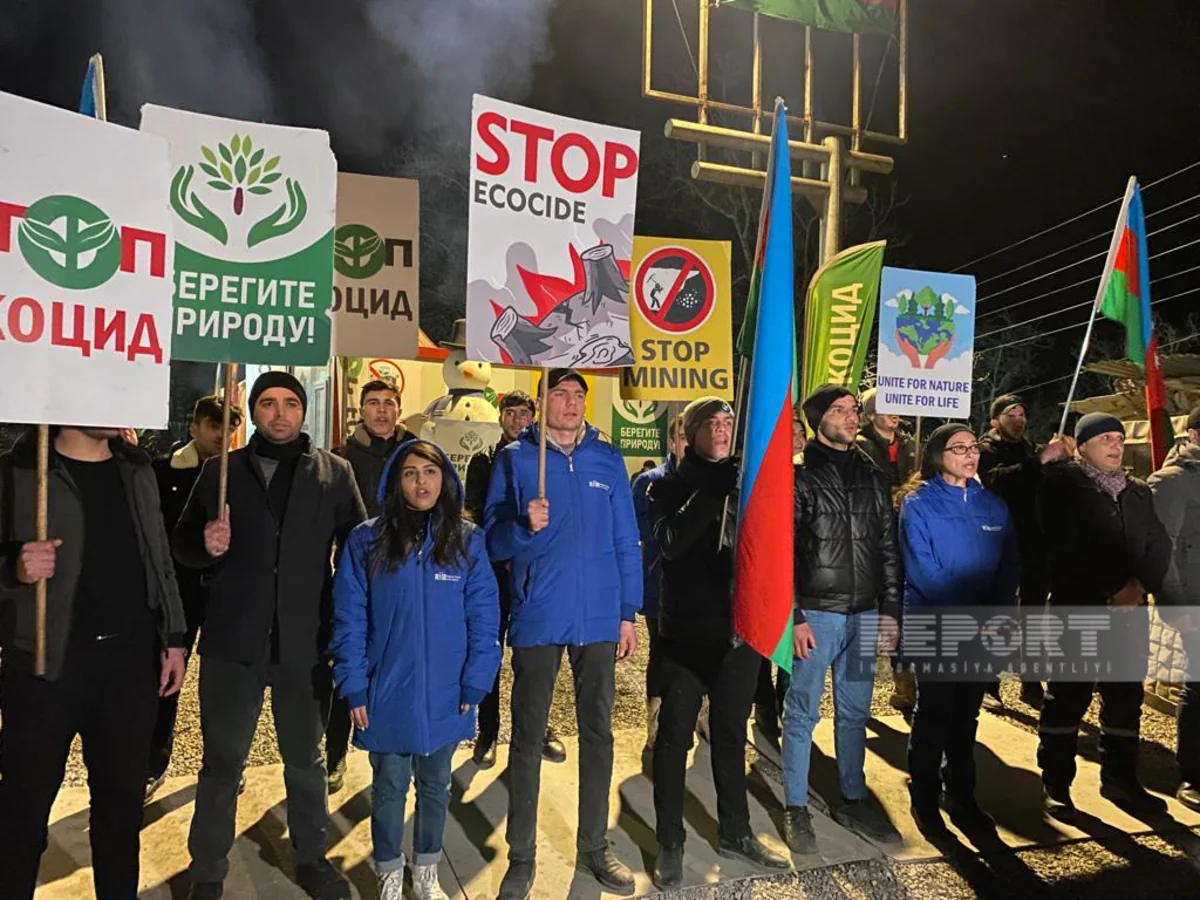 Акция протеста на дороге Ханкенди-Лачын продолжается и в вечерние часы