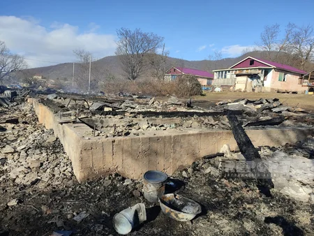 Oğuzda evləri yanan ailələrə yardım olunacaq
