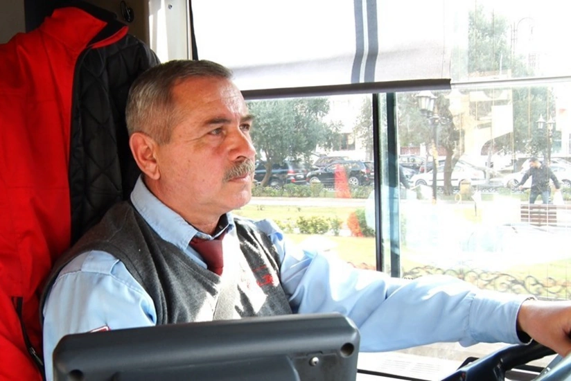 Bakıda avtobus sürücüsünün gündəlik iş rejimi necədir? - VİDEO