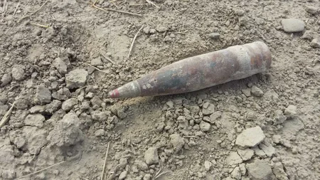 Ağcabədidə 2 zenit top mərmisi tapılıb