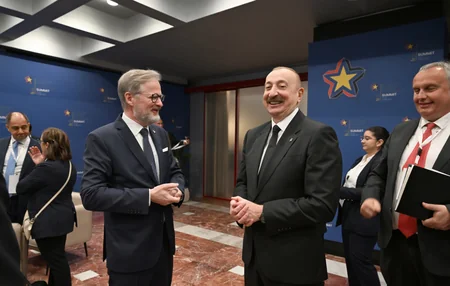 İlham Əliyev Tiranada “Avropa Siyasi Birliyi”nin 6-cı Zirvə toplantısının açılış mərasimində iştirak edib - YENİLƏNİB