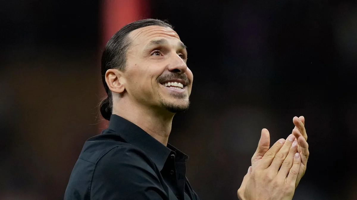 İbrahimoviç İspaniya millisinin futbolçusunu Milana dəvət edib