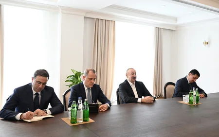 Azərbaycan Prezidenti Xankəndidə Türkmənistan Nazirlər Kabineti Sədrinin müavinini qəbul edib