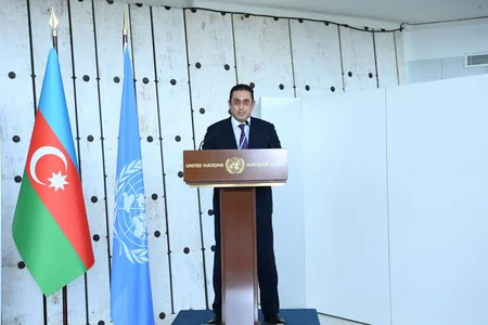 Ceyhun Bayramov BMT-nin Cenevrədəki Ofisində xalça sərgisinin açılışında iştirak edib