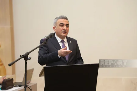 Yeni vəkillər and içiblər