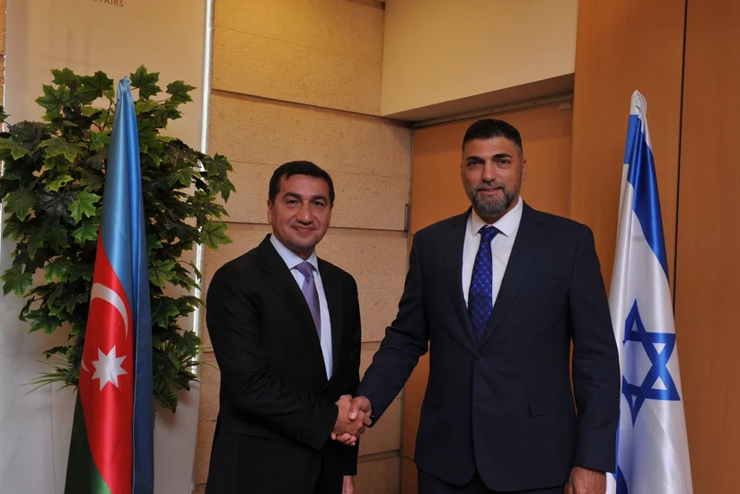 Hikmət Hacıyev İsrailə səfər edib, ikitərəfli əlaqələr müzakirə olunub