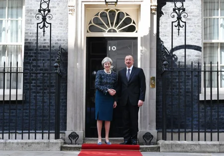 President Ilham Aliyev met with UK Prime Minister Theresa May