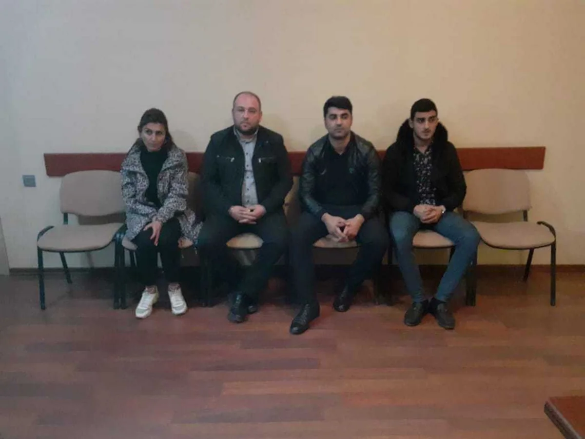 Qazaxda jurnalist adı ilə dələduzluq edən şəxslər saxlanılıblar