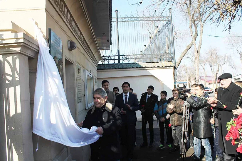 Daşkənddə ulu öndər Heydər Əliyevin xatirə lövhəsinin açılışı olub