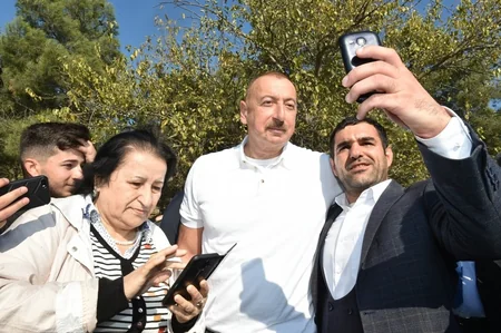 President Ilham Aliyev and first lady Mehriban Aliyeva attended tree-planting campaign in Khatai district, Baku