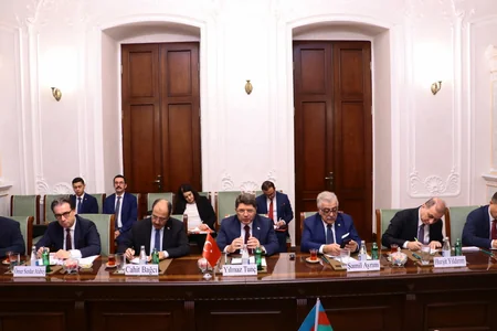Kamran Əliyev Türkiyənin ədliyyə naziri ilə görüşüb