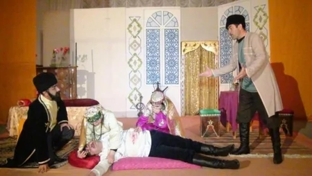 Füzuli Dövlət Dram Teatrı Müsibəti-Fəxrəddin”  tamaşasını təqdim edib