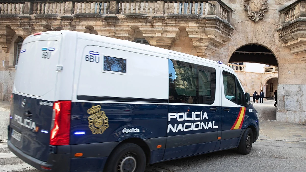 İspaniyada avtomobil piyadaların üzərinə sürülüb, yaralananlar var