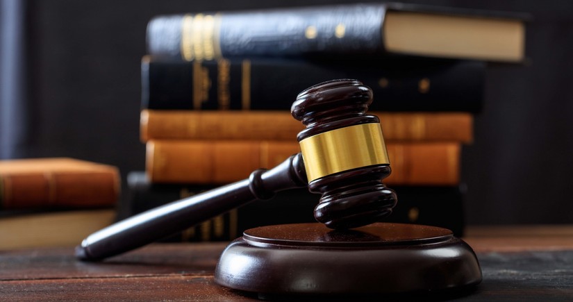 Nizami rayon Dövlət Sığorta Agentliyinin sabiq direktoru məhkəmə zalında həbs edilib