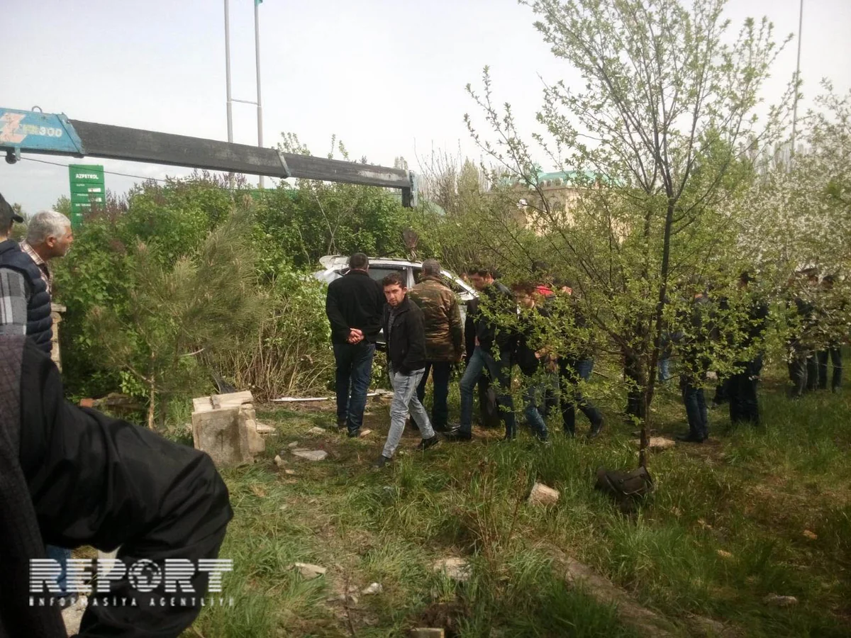В Губе Прадо упал в реку, трое пострадавших