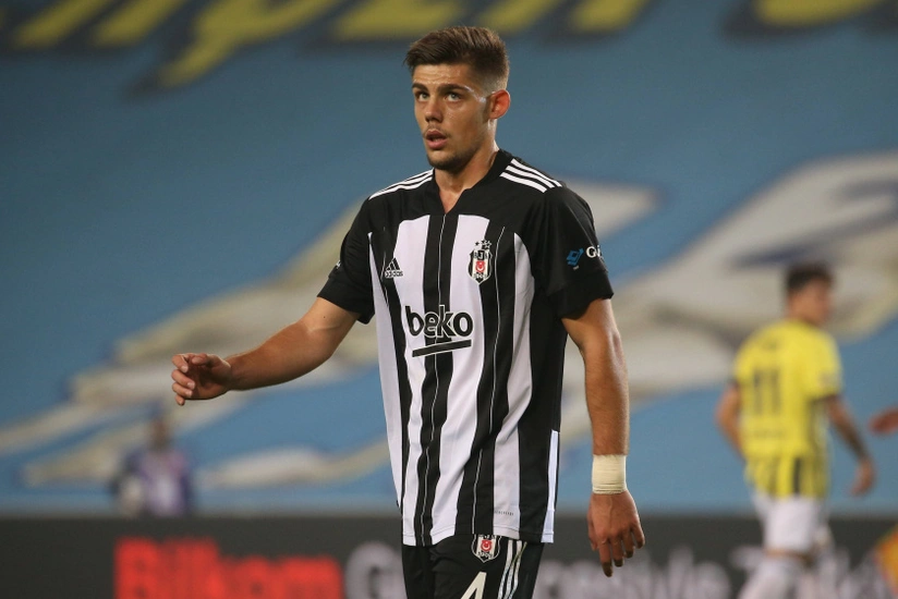 Beşiktaş legioneri ilə yollarını ayırıb