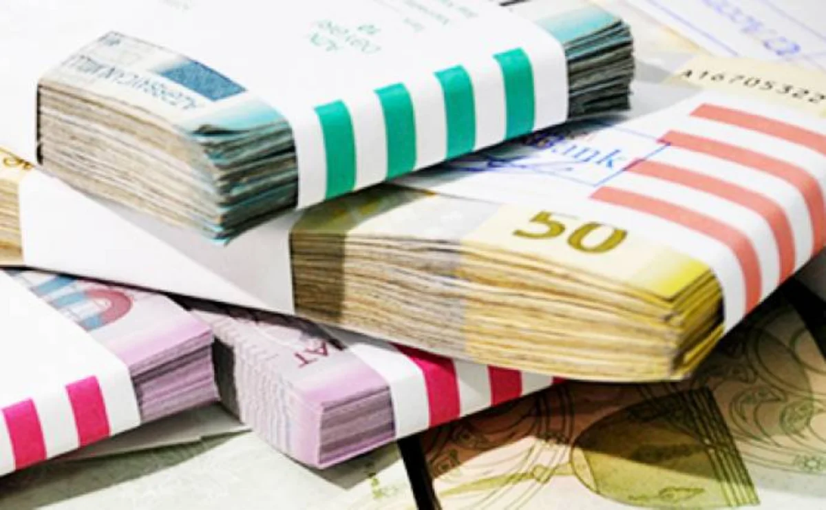 Central Bank: Deposits of physical persons down by 1.5%
