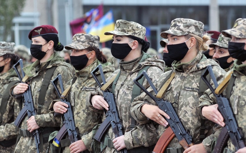 В Украине женщин могут призвать на военную службу